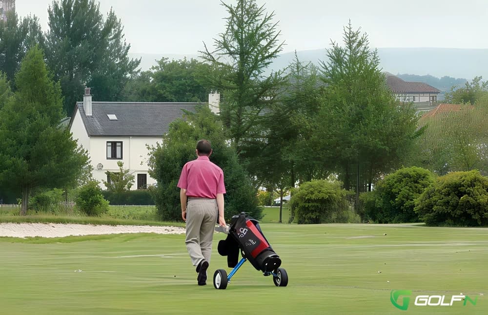 Knightswood Golf Club in Glasgow, Scotland — public, 9-hole golf course