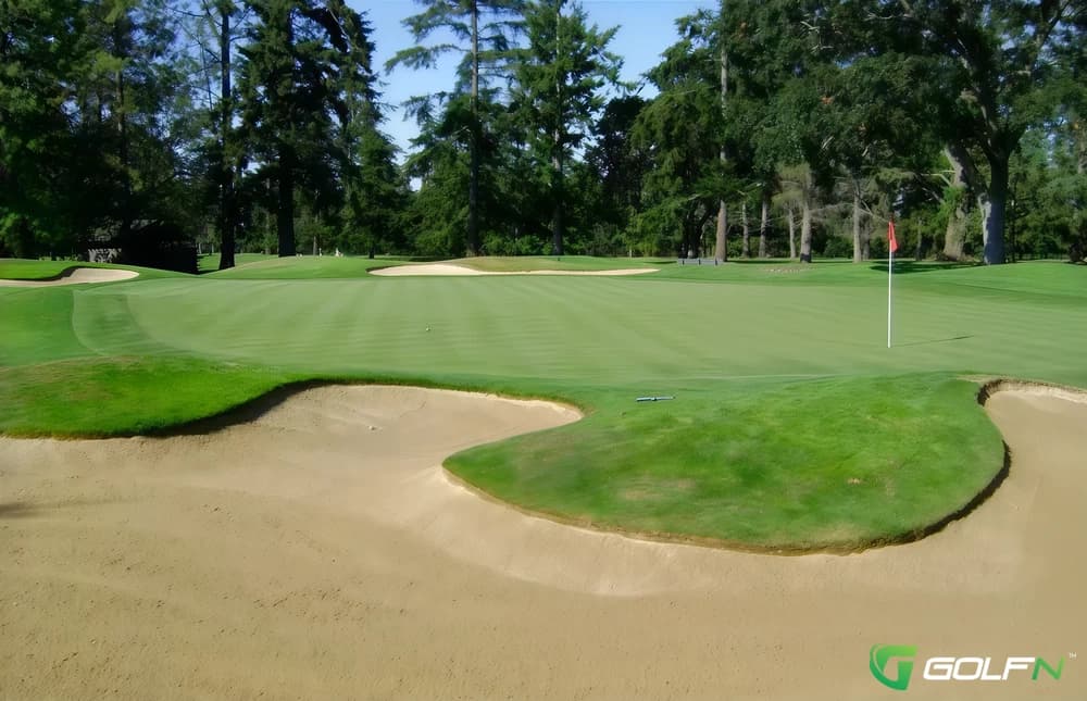 Uplands Golf Club in Victoria, British Columbia — private, 18-hole golf course, designed by Graham Cooke (2011)
