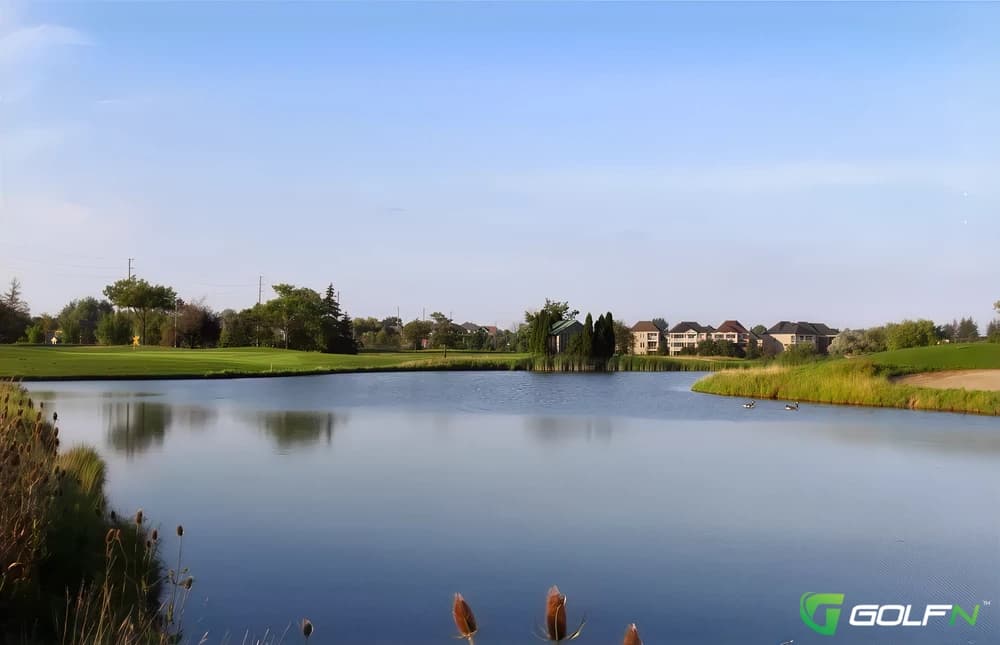 Streetsville Glen Golf Club in Brampton, Ontario — public, 12-hole golf course