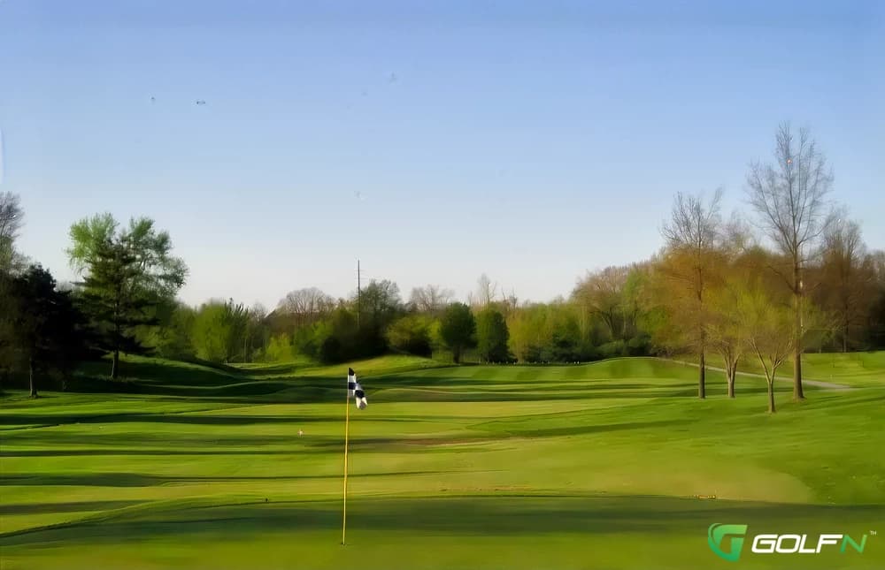 Fairfield Golf Club in Columbia, Illinois — public, 18-hole golf course, designed by Charles Krause