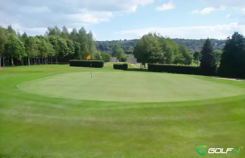 Galway Golf Club in Salthill, Galway โ public, 18-hole golf course, designed by Eddie Hackett (1980)