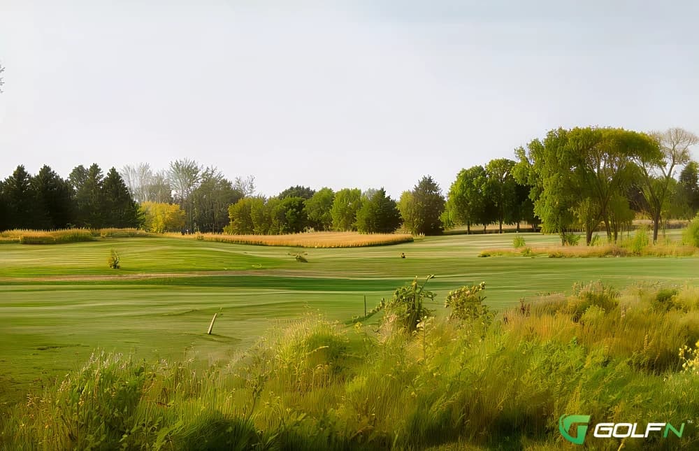 Arrowhead Golf Club in Cadiz, Kentucky — semi-private, 18-hole golf course, designed by Garrett Gill (2007)