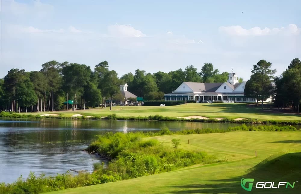 Old North State Club At Uwharrie Point in Badin Lake, North Carolina — private, 18-hole golf course, designed by Tom Fazio (1992)