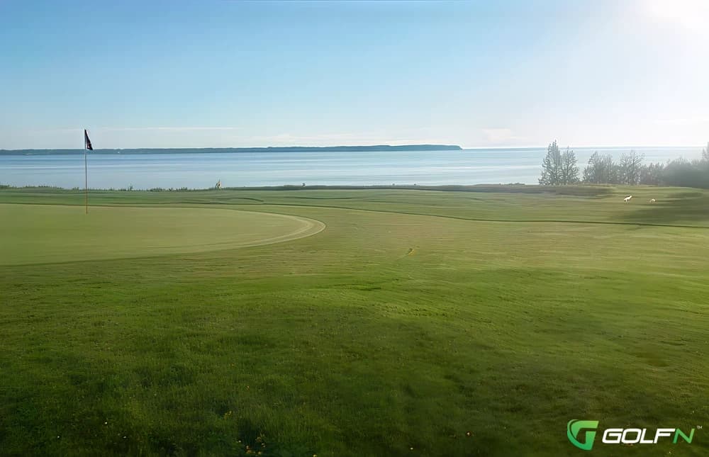 Club De Golf De St-Prime in St-Prime, Quebec — semi-private, 18-hole golf course