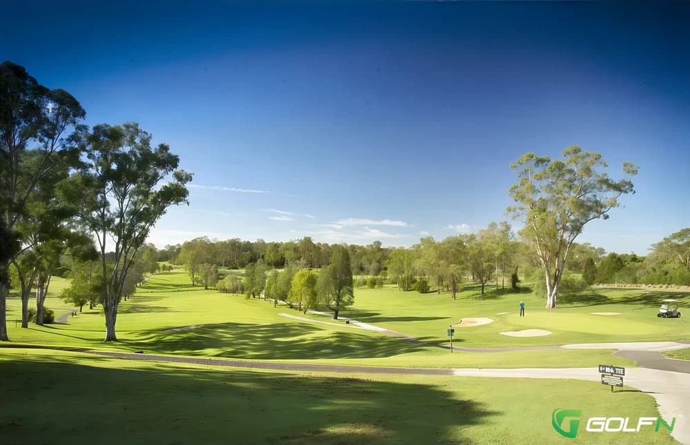 St Lucia Golf Links in Brisbane, Queensland β public, 18-hole golf course