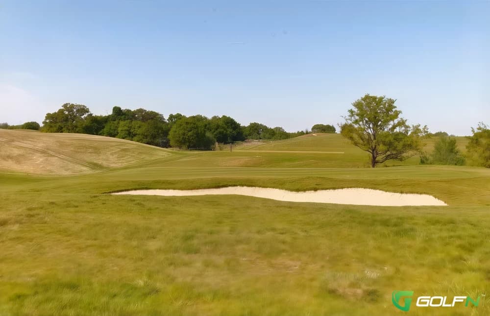 Cranfield Golf Club in Romford, England — 18-hole golf course