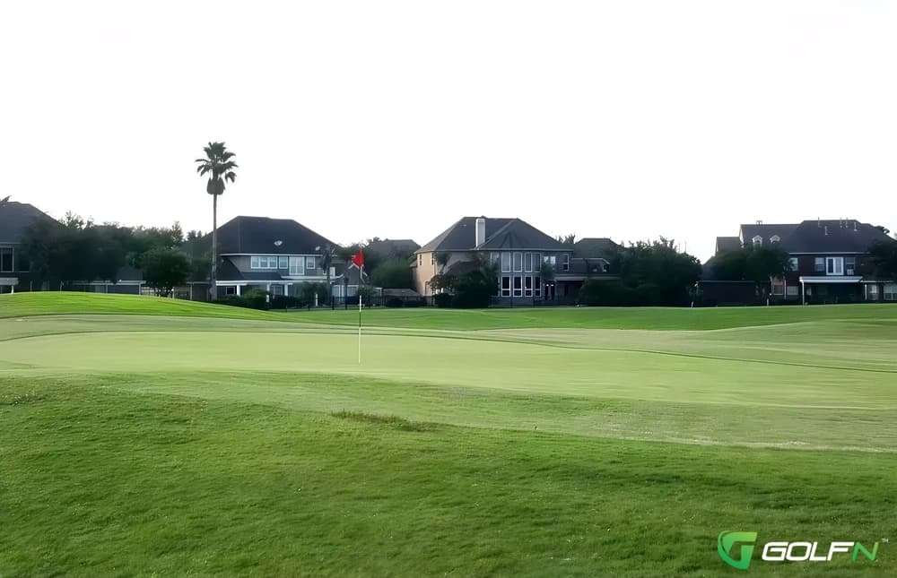Southwyck Golf Club in Pearland, Texas — semi-private, 18-hole golf course, designed by Ken Kavanaugh (1988)