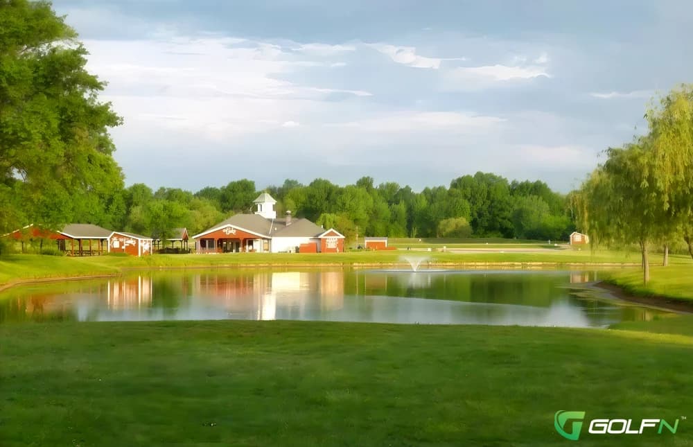 Cloverdale Links Golf Course in Winchester, Ontario — public, 18-hole golf course