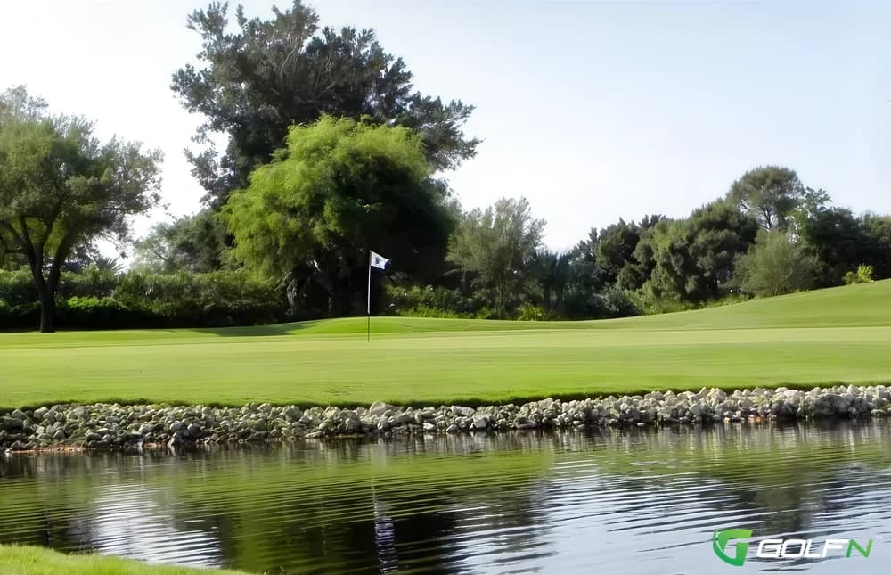 Pelican - Club Pelican Bay in Naples, Florida — private, 27-hole golf course, designed by Arthur Hills (1980)