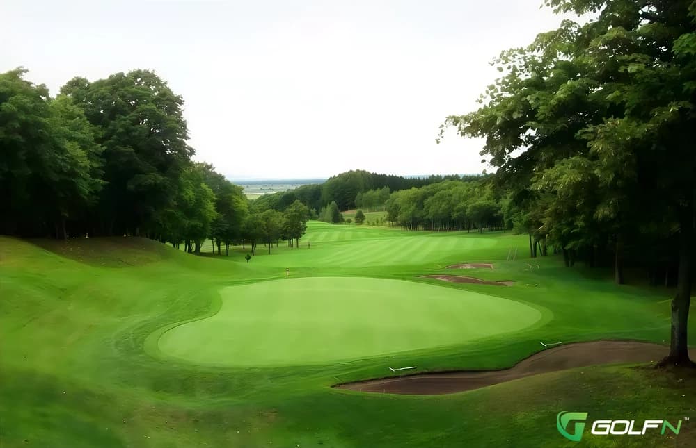 American Falls Golf Club in American Falls, Idaho — public, 9-hole golf course