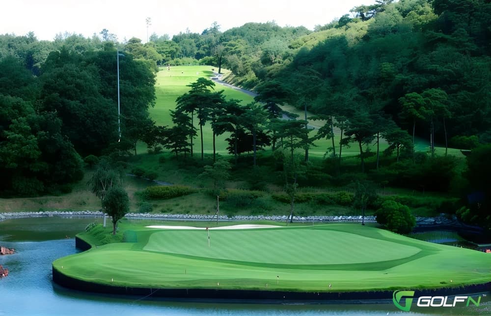 Challenge & Sky - Acro Country Club in Yeongam-gun, Jeonranamdo — resort, 27-hole golf course