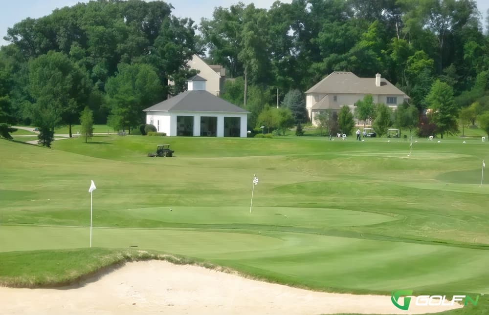 Lakes Golf & Country Club in Westerville, Ohio — private, 18-hole golf course, designed by David Postlethwait