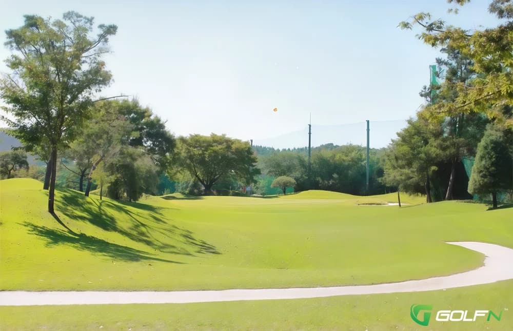 Jaeil Country Club ~ East Left in Ansan, Gyeonggido β semi-private, 9-hole golf course