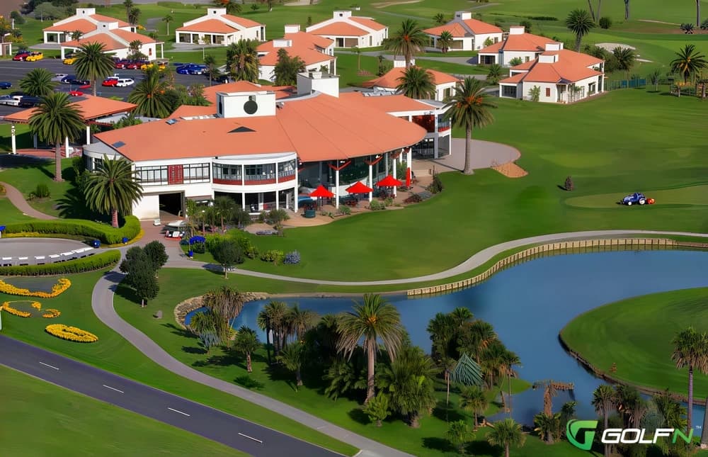 Formosa Auckland Country Club in Beachlands, Auckland β public, 18-hole golf course