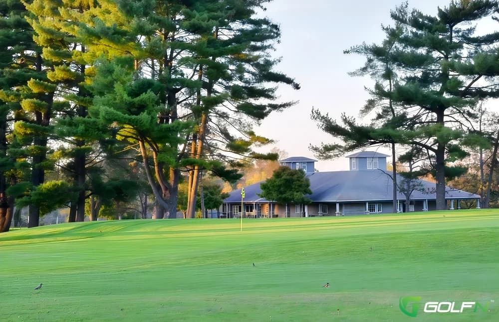 Twin Run Golf Course in Hamilton, Ohio — public, 18-hole golf course, designed by William Diddel (1965)