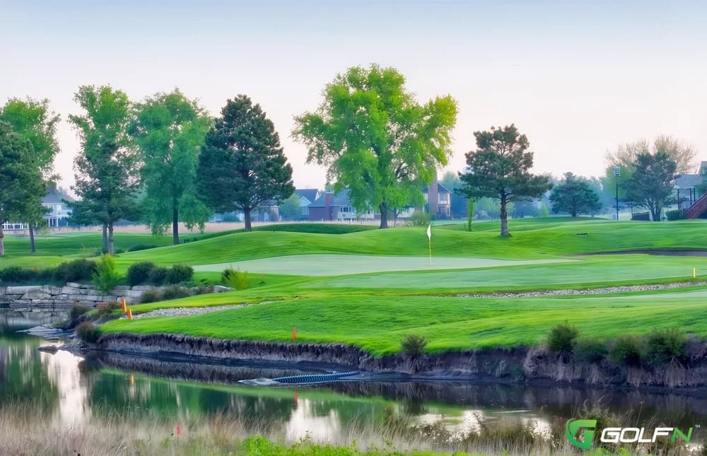 Willowbend Golf Club in Wichita, Kansas — private, 18-hole golf course, designed by Tom Weiskopf (1987)