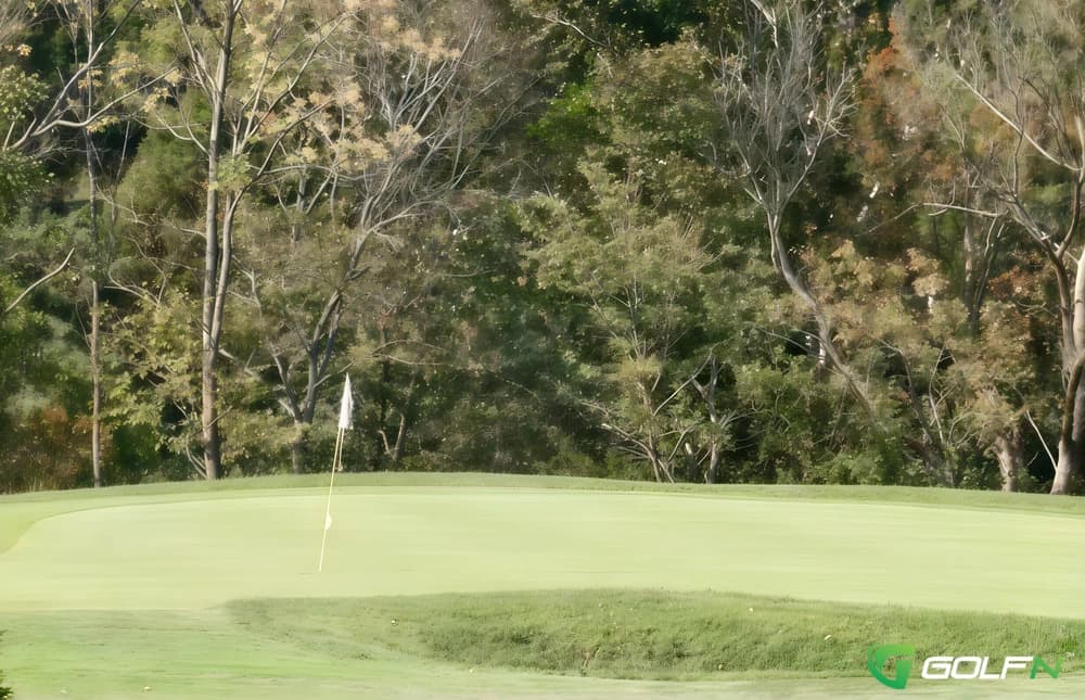 Par 3 - Seneca Golf Course in Louisvi, Kentucky — semi-private, 9-hole golf course, designed by Larry Packard (1962)
