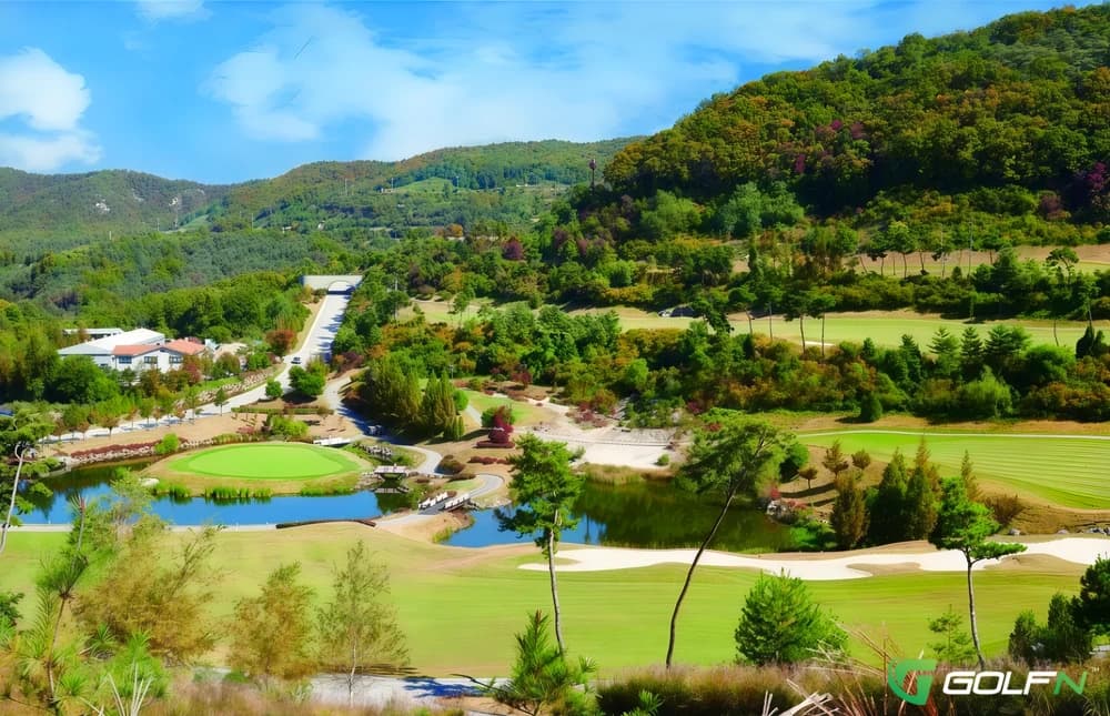 Palace-Fortune Hills Country Club in Gunnae-myeon, Gyeonggido — public, 9-hole golf course