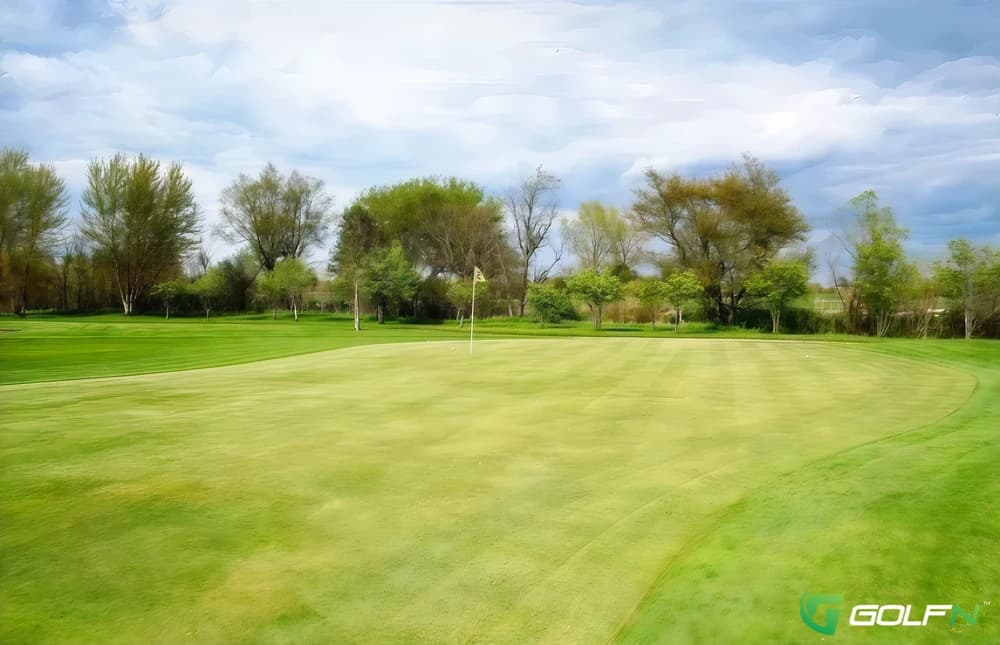 Old Top Farm in Crystal Lake, Illinois — public, 9-hole golf course