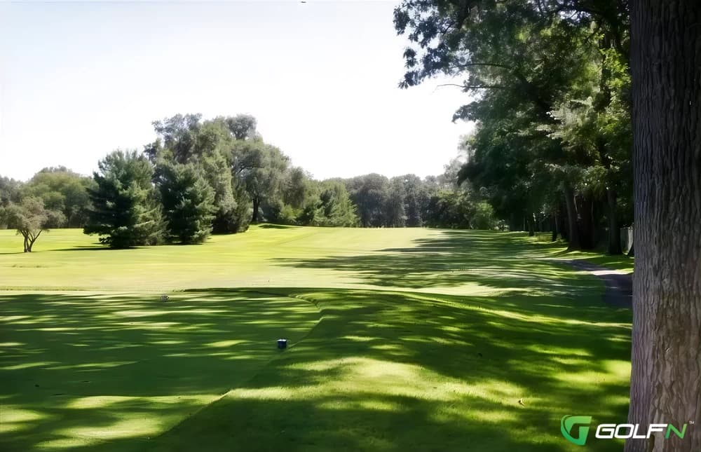 Sylvania Country Club in Sylvania, Ohio — private, 18-hole golf course, designed by Willie Park, Jr. (1916)