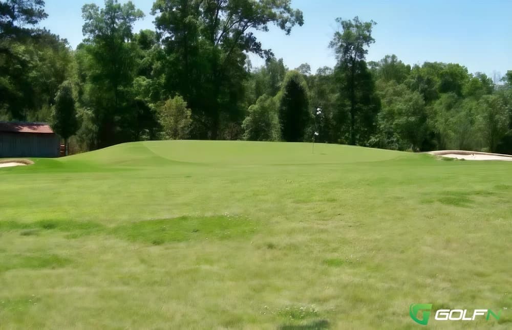 Akokiniskway Golf Course in Rosebud, Alberta — public, 9-hole golf course