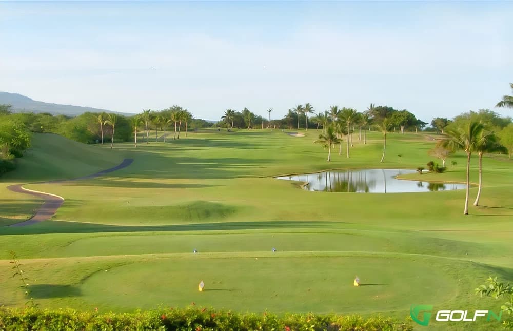 Maui Nui Golf Club in Kihei, Hawaii — semi-private, 18-hole golf course, designed by Bill Newis