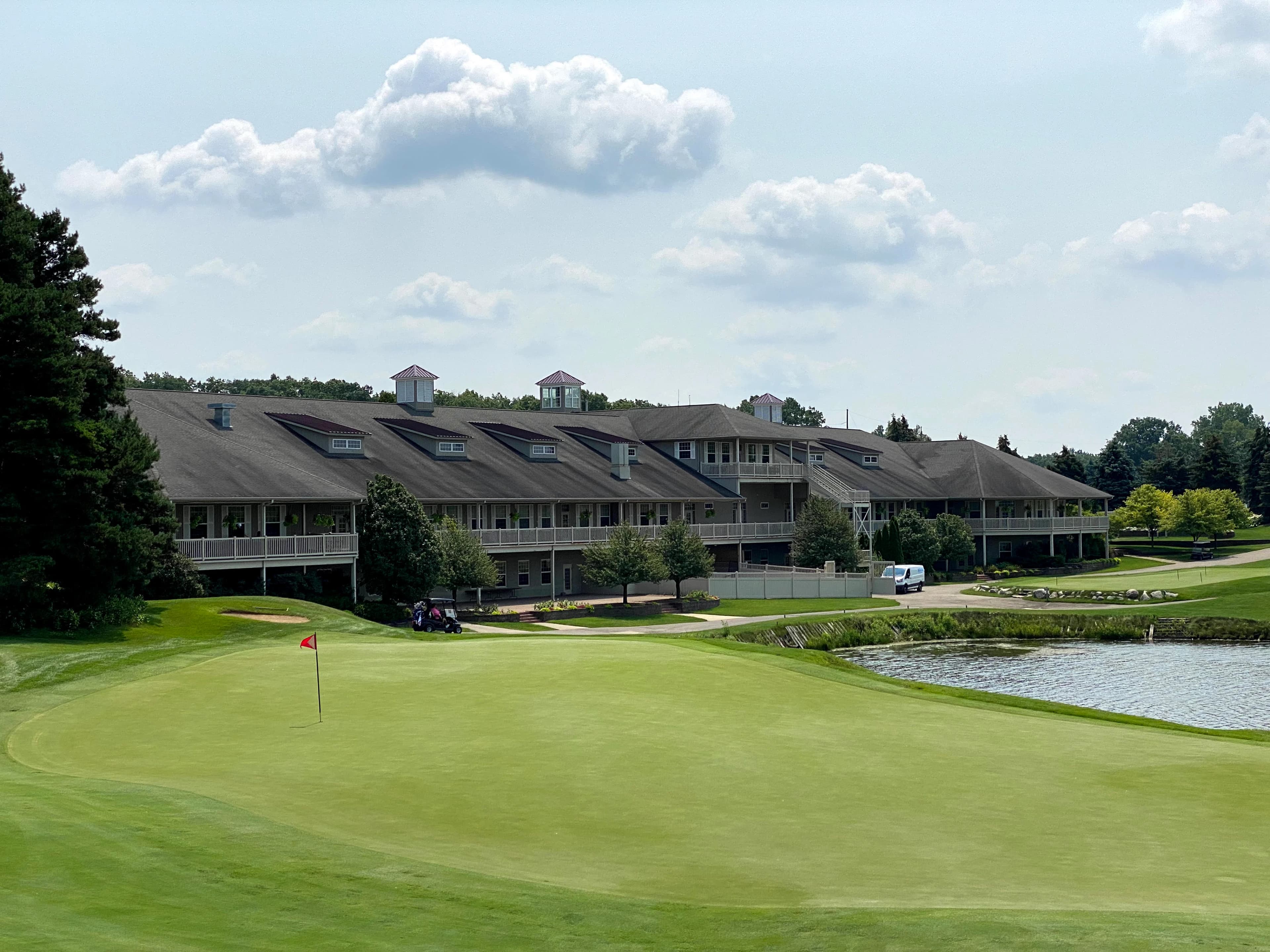 Eagle Eye Golf Club in Bath Twp, Michigan — public, 18-hole golf course, designed by Chris Lutzke (2003)