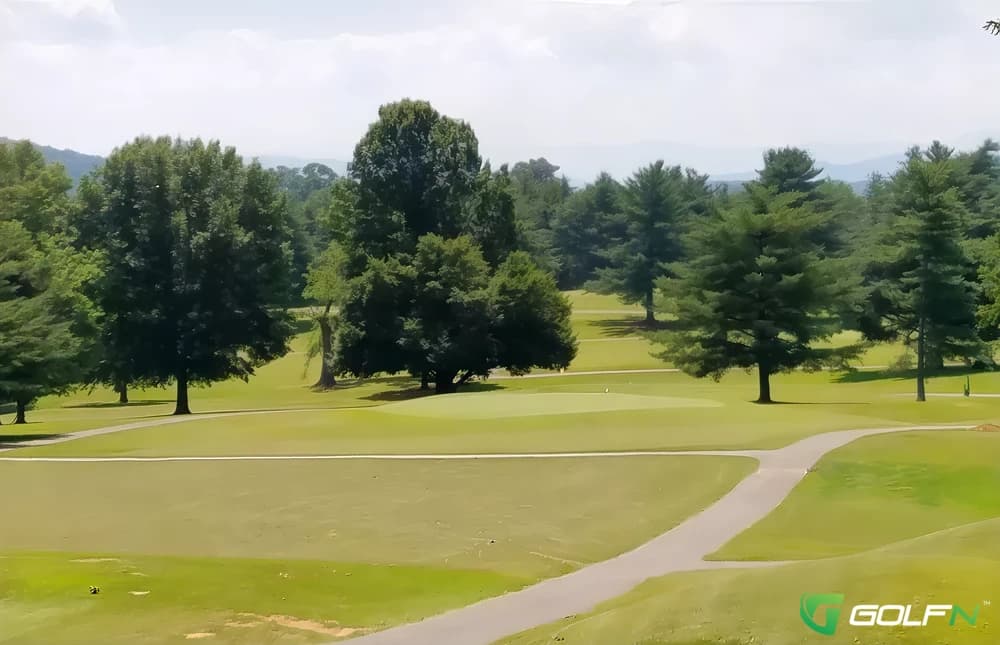 Melrose Golf Club in Melrose, Scotland — 18-hole golf course, designed by Ray Franklin