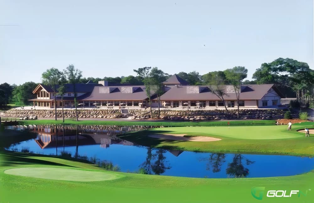 Reversible 9 - Legacy Courses At Craguns in Brainerd, Minnesota — resort, 9-hole golf course, designed by Robert Trent Jones, Jr. (1998)