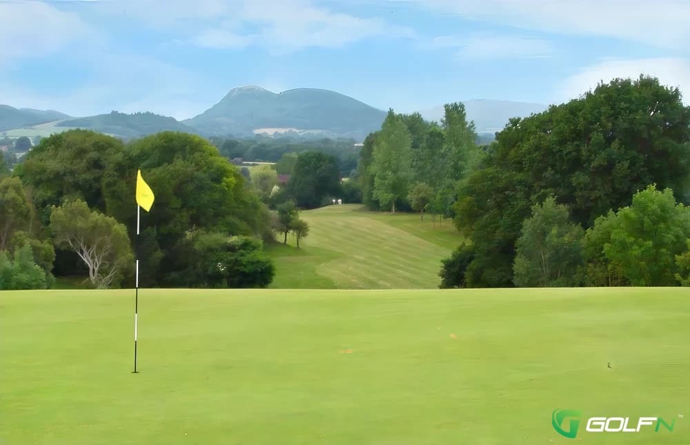 Arscott Golf Club in Shrewsbury, England — semi-private, 18-hole golf course