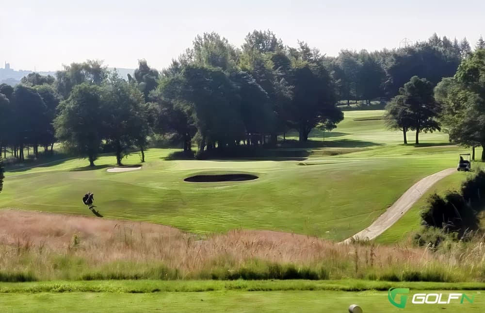 Crompton And Royton Golf Club Ltd in Oldham, England — public, 18-hole golf course