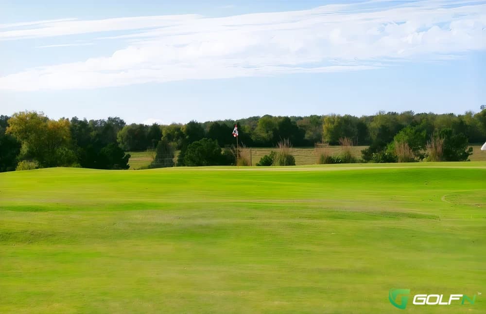 Chatata Valley Golf & Country Club in Cleveland, Tennessee — semi-private, 18-hole golf course, designed by Gary Davis (1993)