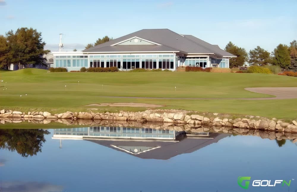 East - Carlisle Golf & Country Club in Carlisle, Ontario — public, 27-hole golf course
