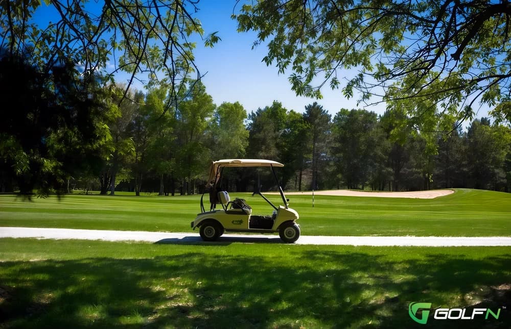 Victoriaville Club De Golf in Victoriaville, Quebec — semi-private, 18-hole golf course