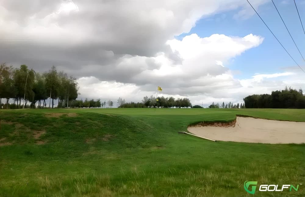 South Cerney Golf Course in Gloucestershire, England — semi-private, 18-hole golf course