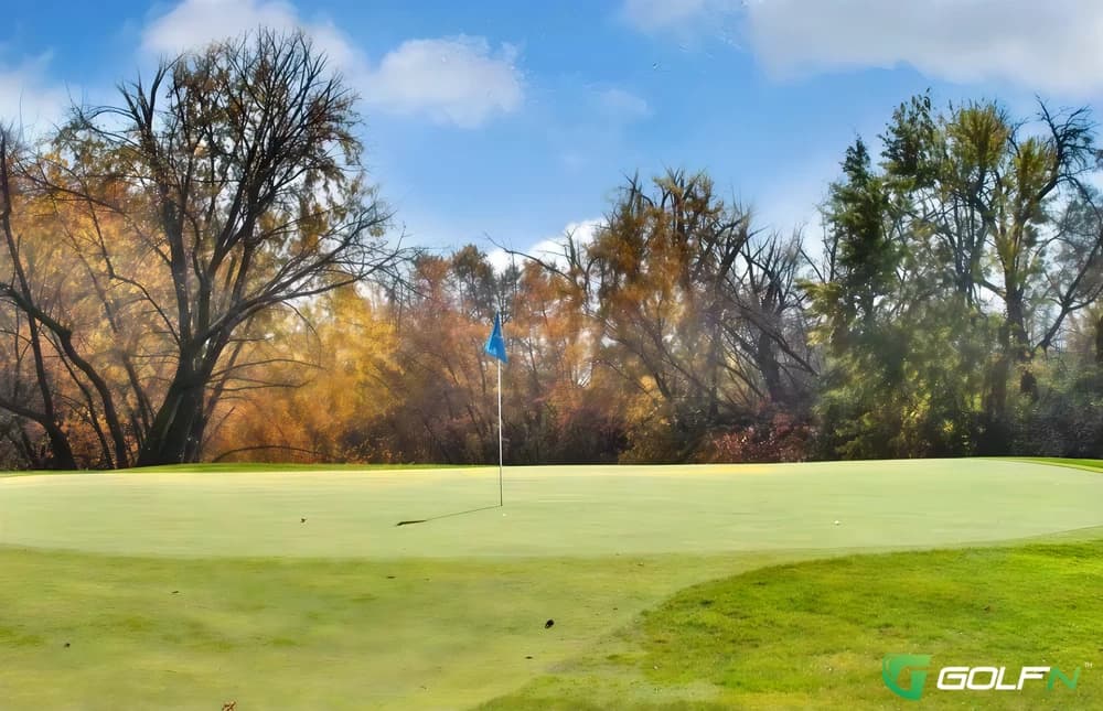 Cranes Landing Golf Club in Lincolnshire, Illinois — resort, 18-hole golf course, designed by George Fazio (1975)