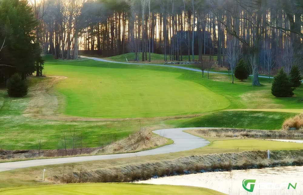 Greenwood Hills Country Club in Wausau, Wisconsin — private, 18-hole golf course, designed by John Houdek (1993)
