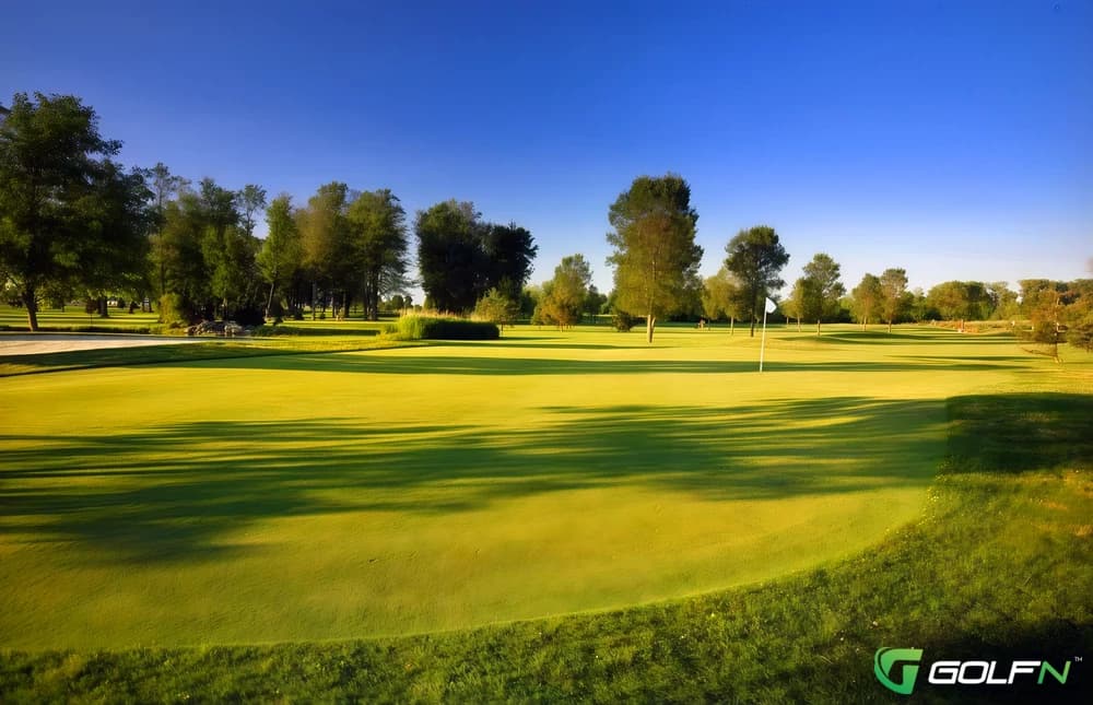 Kettle Creek - Cardinal Golf Club in King, Ontario — public, 18-hole golf course