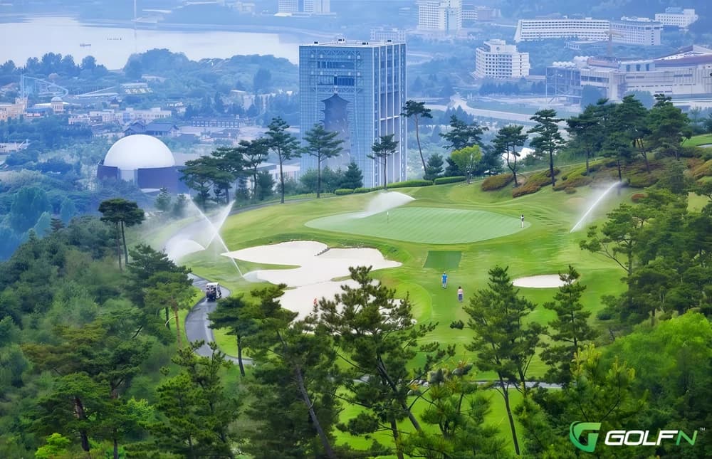 Lake - Honors Country Club (Blue One) in Gyeongju-si, Gyeongsangbugdo β resort, 27-hole golf course