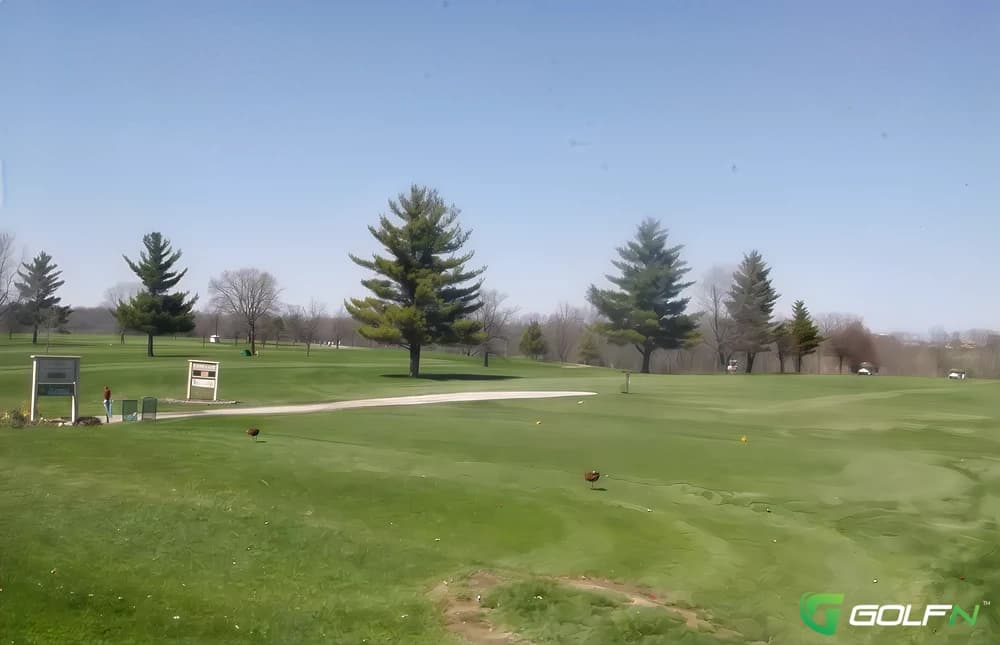 Mount Pleasant Golf & Country Club in Mount Pleasant, Iowa — semi-private, 9-hole golf course