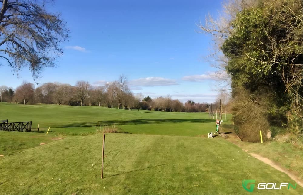 Moate Golf Club in Moate, Westmeath — public, 18-hole golf course
