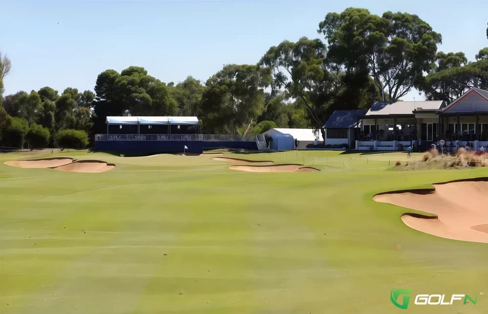Hole 14 Alt - Kooyonga Golf Club in Adelaide, South Australia β private, 18-hole golf course, designed by Martin Hawtree (2008)