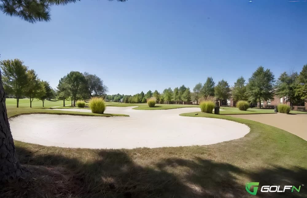 The Links At Springdale in Springdale, Arkansas — public, 9-hole golf course, designed by Lyndy Lindsey (2003)