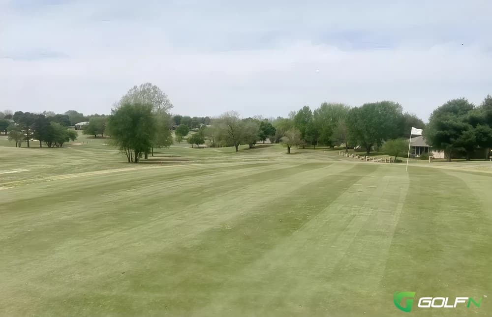 Quail Ridge Golf in Grove, Oklahoma — public, 9-hole golf course