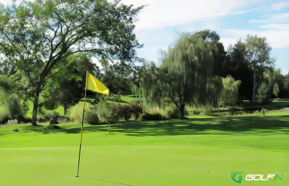 Cedres - Les Cedres Club De Golf in Granby, Quebec — public, 27-hole golf course