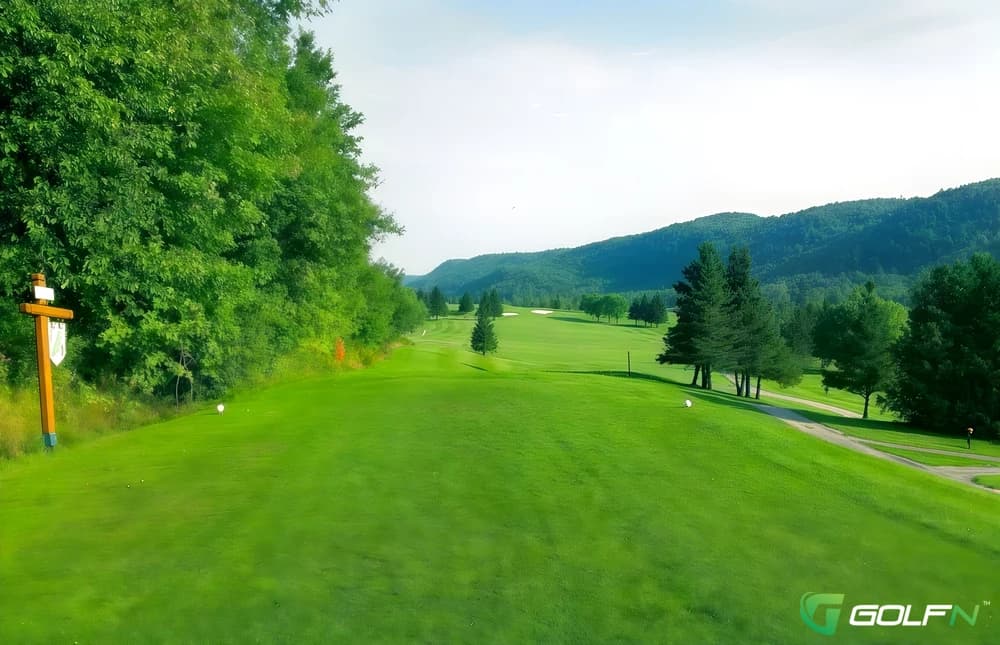 1 - Golf Les Quatre Domaines in Mirabel, Quebec — public, 36-hole golf course