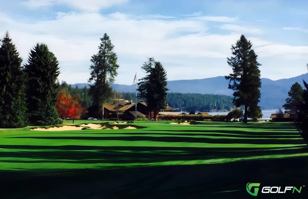 Hayden Lake Country Club in Hayden Lake, Idaho — private, 18-hole golf course, designed by Mark Rathert (2003)