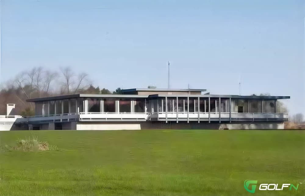 Joliette Club De Golf in Joliette, Quebec — semi-private, 18-hole golf course
