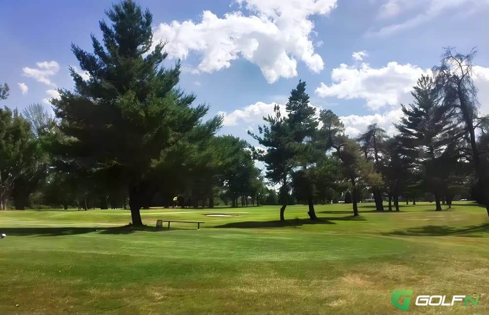 Dunnville Golf Club in Dunnville, Ontario — semi-private, 18-hole golf course, designed by Stanley Thompson (1924)