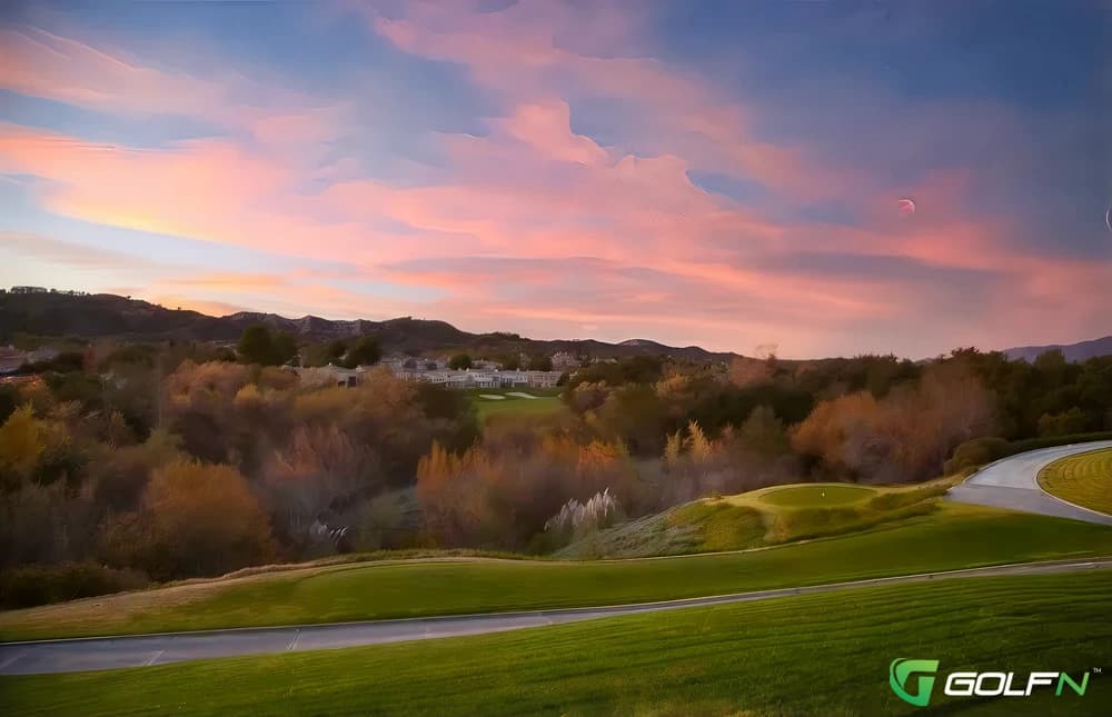 South - Coto De Caza Golf & Racquet Club in Coto de Caza, California — private, 36-hole golf course, designed by Robert Trent Jones, Jr. (1987)